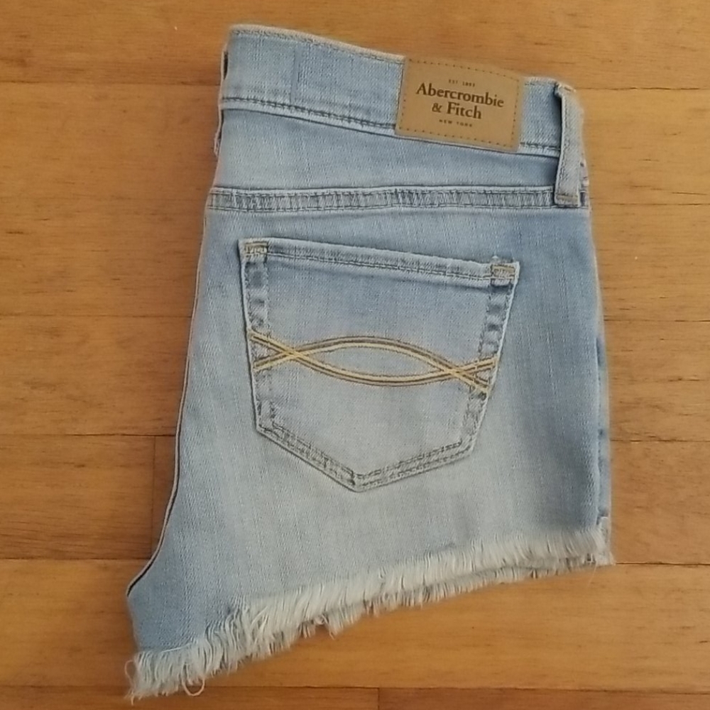 Abercrombie & Fitch jean shorts